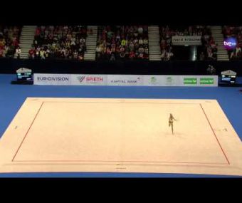 Gimnasia rítmica. Cto Europa 2013. Competición por equipos. Yana Kudryavtseva (mazas)